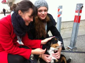 Kollegin Nicole und ich sind ihm verfallen